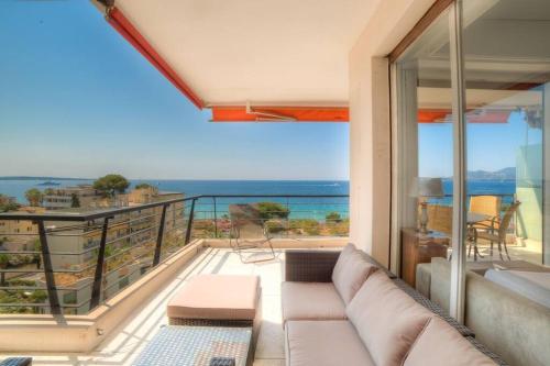 Upstays Panoramic Sea View 70m² Apartment