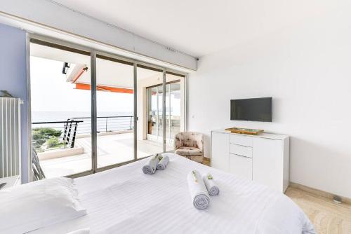 Upstays Panoramic Sea View 70m² Apartment