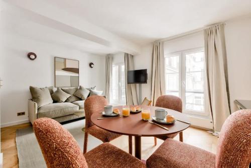 Appartement design Face au Musee Grevin