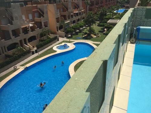 Apartamento Paraiso Vera Playa, Aticode 2 dormitorios con piscina privada en solárium y barbacoa, WIFI - Penthouse with private pool terrace, sea view