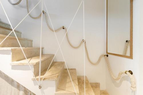 Upstays Quiet 56m² House Cannes