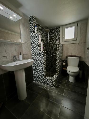 Foto Dounavis Homes - The Ano Syros view 3