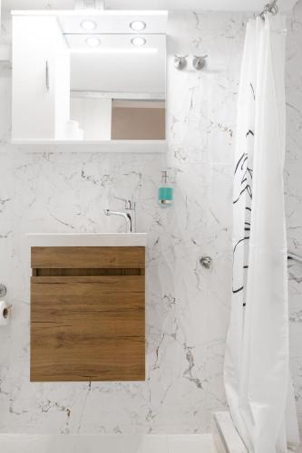 Delmare Nest studio
