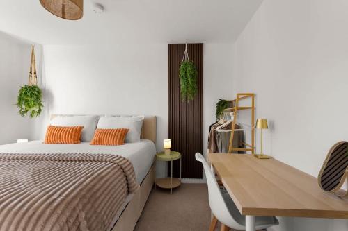 Heart of York Retreat, 2BR near Shambles, Free Parking & Gym, City Centre photo 16