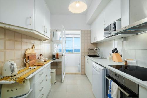 Sea & Sky 17 - Best Location & View of the city