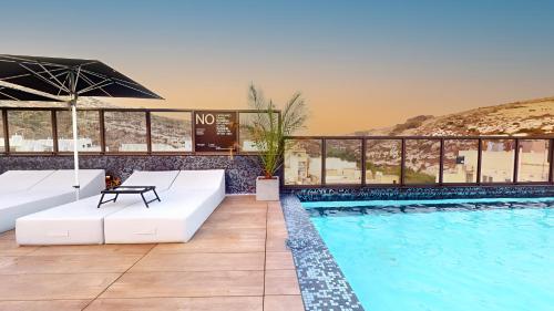 Poolen vid eller i närheten av Block