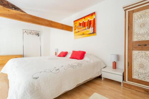 Stunning Duplex place Masséna 2 mins walk from beaches