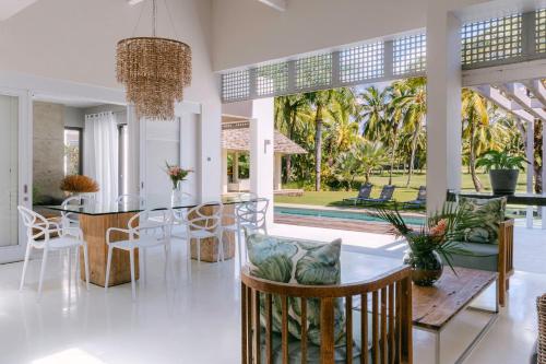 Luxury 4-Bedroom Villa at Anahita Five-Star Golf & Spa Resort