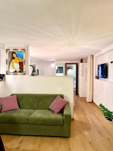 Foto Empathy Suite 5