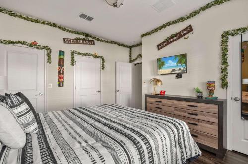 Free Waterpark w Heated Pool 11MI to Disney photo 28