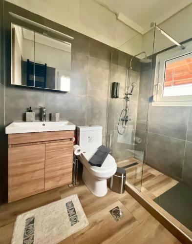 Jacque's Boutique Suite