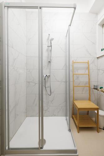 Operastreet Residences - Cosy Single Home City Center