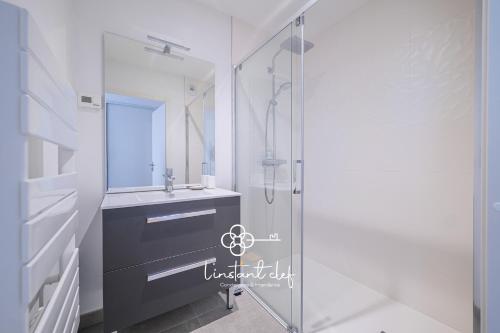 Ecrin unique - Appartement Premium - Terrasse, Vue & Garage