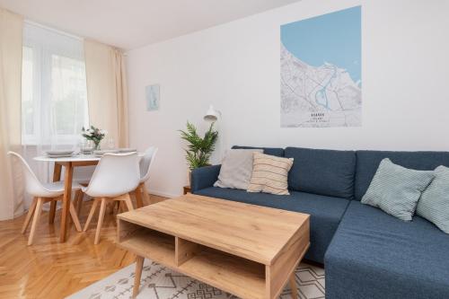 Cosy Apartment for 5 Guests Gdańsk Wrzeszcz by Noclegi Renters