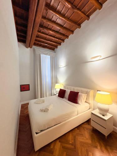 DOMVS SPAGNA Via Gregoriana