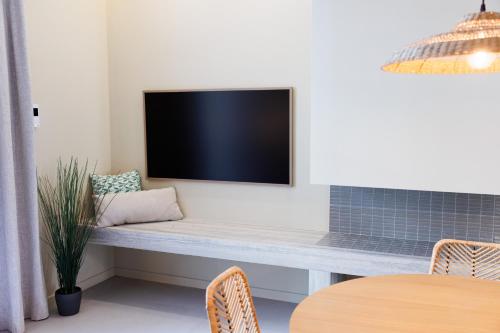 Suite Cigale Verte avec terrasse et patio à Antibes