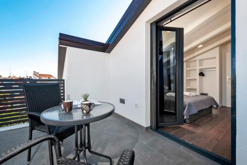 Deluxe Apartment A&A 3