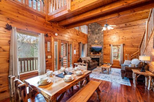 Family Retreat- Hot Tub- Pool Table- Fire Pit- BBQ Grill- Kids Zone- Arcade Games photo 6
