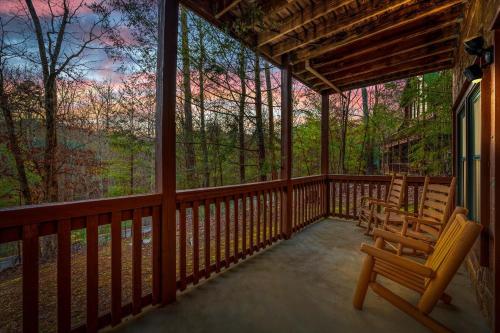 Family Retreat- Hot Tub- Pool Table- Fire Pit- BBQ Grill- Kids Zone- Arcade Games photo 20