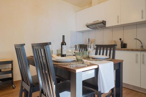 Romantic Seaview Wine House in Madeira