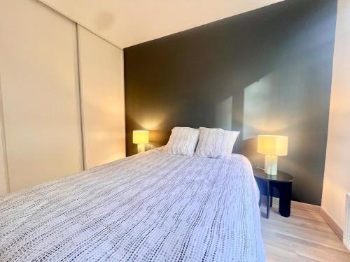 Sunny 2-room apartment, terrace, garden