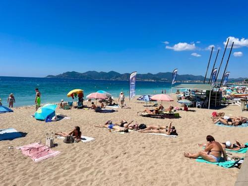 Splendid view Apartment in Cannes photo 46