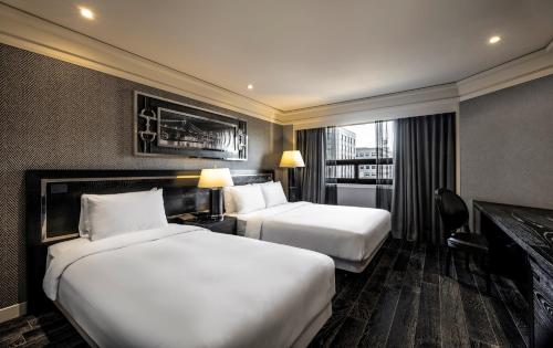 켄싱턴호텔 여의도 객실 침대