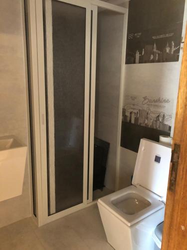 Et badeværelse på CentreToni Arida