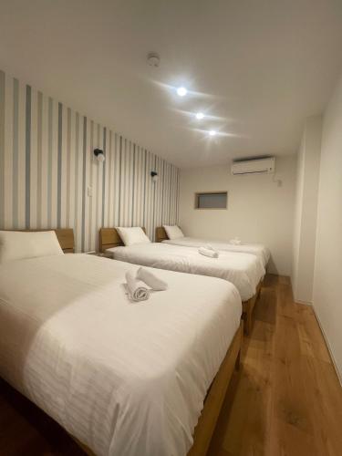 Spacious Kids Space, Luxurious Comfort for Adults