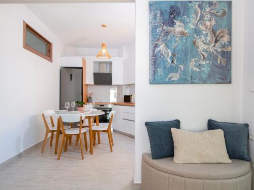 KHORA Apartment- 40m to Sandy Beach