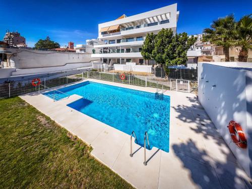 ViVi Homes - Alira, Pool, Terrace, Close to Beach