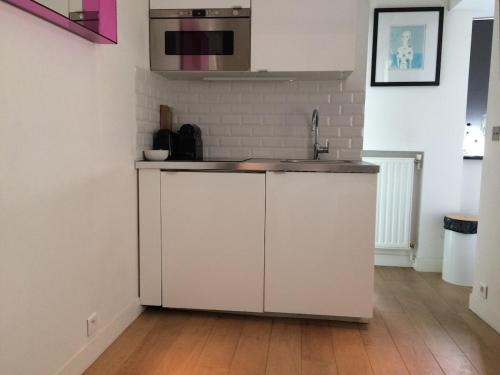 little luxurious nest in saint-germain