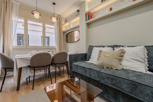 Bright Apartment in Barcelona