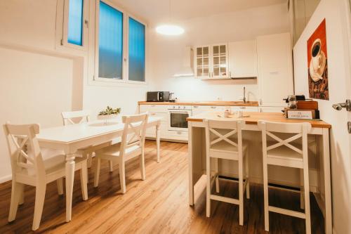 Guest House Casa De Amicis - Lakeside L&B