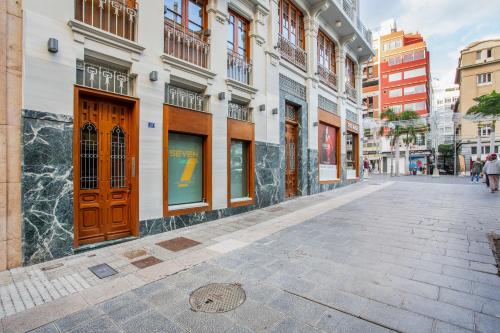 7 Luxury Suites By Karat