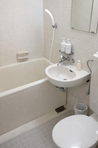Noahs Ark Comfortable Stay Near Tanimachikyuchome Nipponbashi 2G