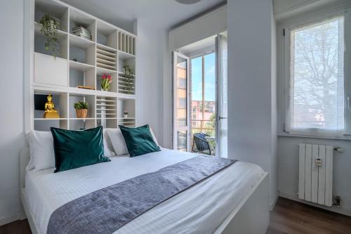 Central Station - Private Terrace, Netflix & Wi-Fi