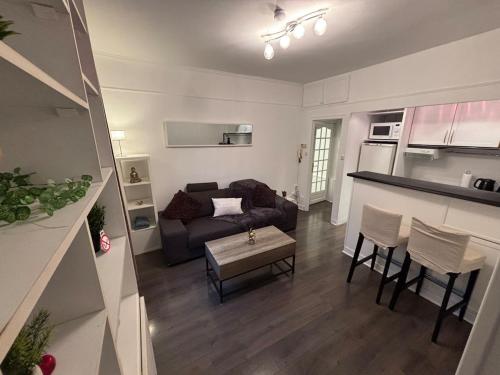 Charming Parisian pied-à-terre!