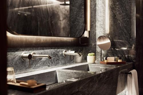 Thompson Madrid, by Hyatt photo 72