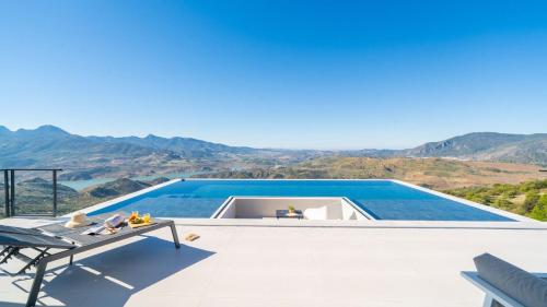 Villa Paradise El Gastor by Ruralidays