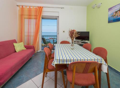 Apartmani Podgora 6