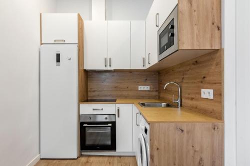 Charming Madrid Ciudad Lineal - Coqueto estudio para 3 con AC