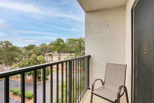 Steps to Sand! Retreat w/ 2 Pools in Hilton Head photo 21
