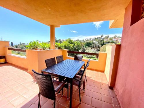 M & M Reserva de Marbella - EaW Homes