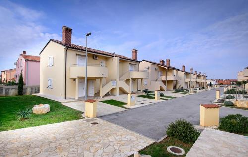 Beautiful Apartment In Medulin