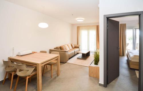 Lovely Apartment In Medulin With House Sea View