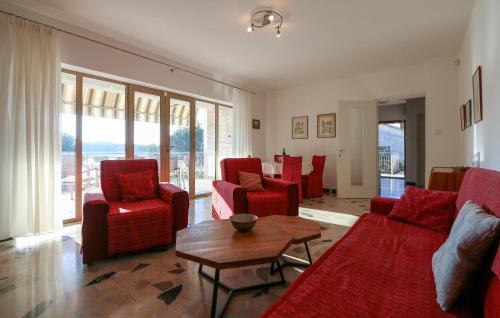 Stunning Apartment In Pula With Wifi