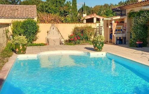 Maison Avec Piscine