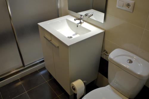 Residencial Europa tesisinde bir banyo