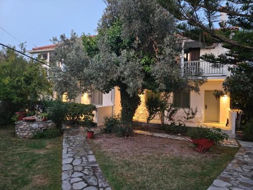 Paralies Resort